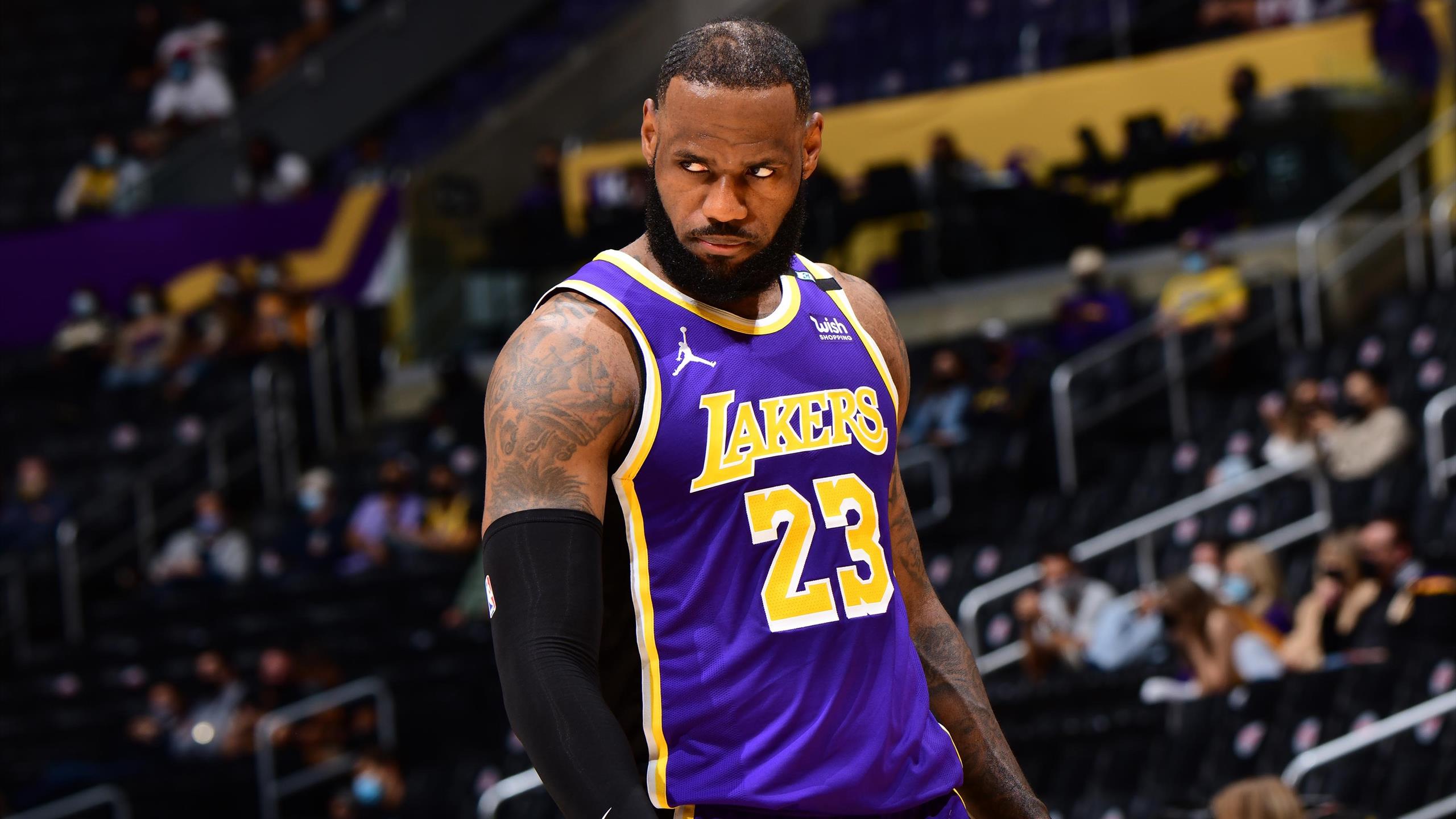 NBA – LeBron et Les Lakers furieux contre les arbitres, la ligue leur donne raison !